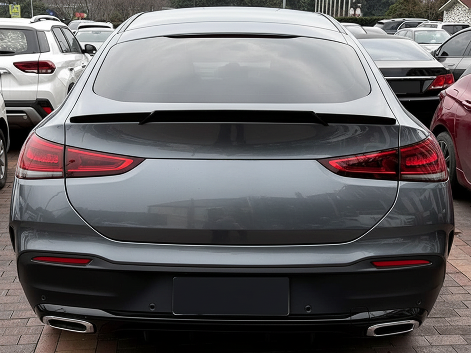 جناح خلفي أسود من طراز GLE CLASS MP — 3